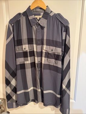 Burberry men’s shirt